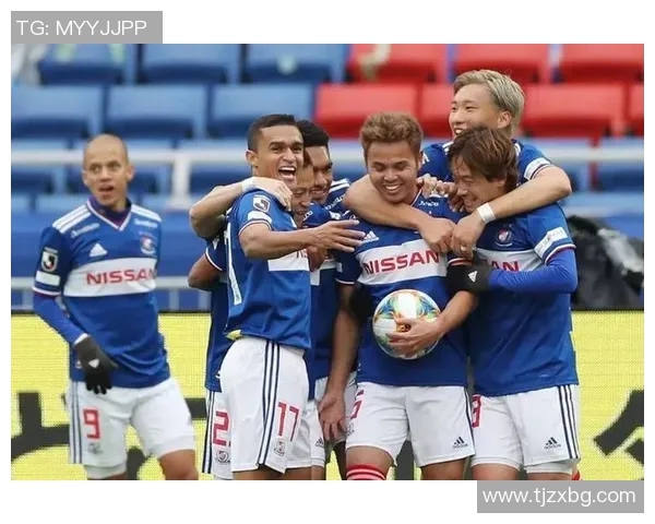 大阪钢巴迎战横滨水手两队争夺胜利的激烈对决即将上演