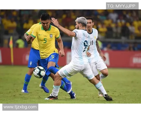 邱炮谋与丁俊晖巅峰对决谁能在斯诺克赛场上笑到最后 邱炮谋与丁俊晖巅峰对决谁能在斯诺克赛场上笑到最后